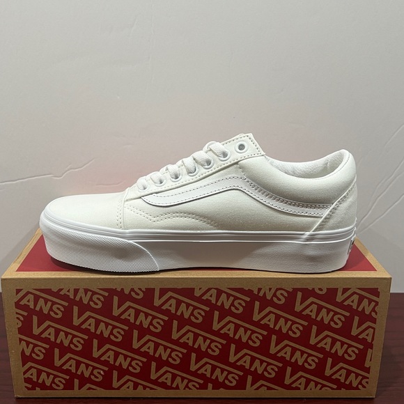 Vans, Old Skool Platform, VN0A3B3UWOO, True White - Picture 2 of 12